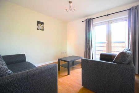 2 bedroom apartment to rent - Photo 2