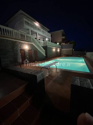 Villa bifamiliare Strada Solaro, Solaro, Sanremo - Photo 1