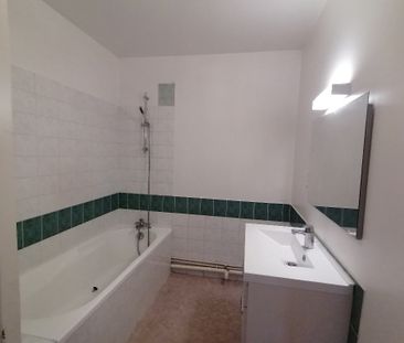 Location Appartement 4 pièces 80m² - Photo 6