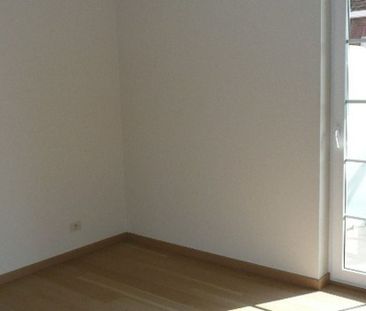 Appartement te huur in Harelbeke voor € 735 met 2 slaapkamers - Foto 6