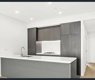 Modern Two Bedroom Apartment in Kirrawee - Photo 4
