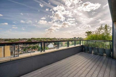 Bridgepoint Lofts, Forest Gate, E7 - Photo 5