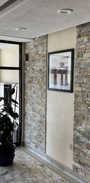 3 ET DEMI, TOUT RENOVE, CHAUFFAGE ET EAU CHAUDE INCLUS - Photo 1