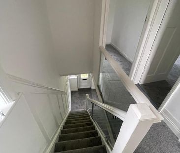 3 bedroom end of terrace house to rent - Photo 6