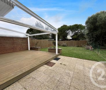 Location Maison 4 pièces 75m² JULLOUVILLE 50610 - Photo 6