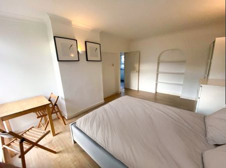 Room in a Shared Flat, Massive Double Room In Maida Vale/ Q, W9 - Photo 2