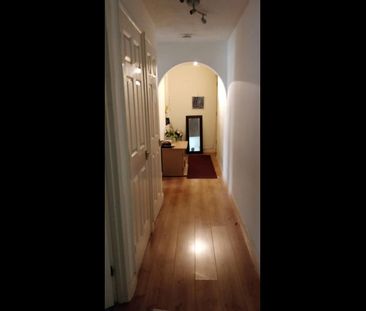 2 Bed Flat, Adeliza Close, IG11 - Photo 6