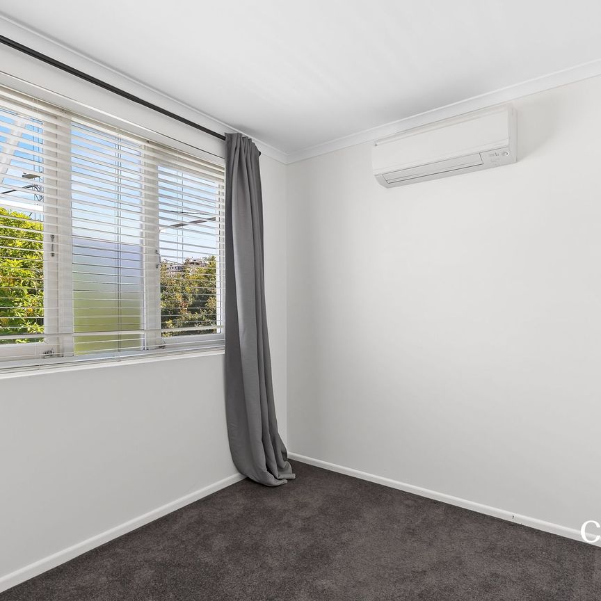 4/43 Saunders Street, Indooroopilly, QLD, 4068 - Photo 1