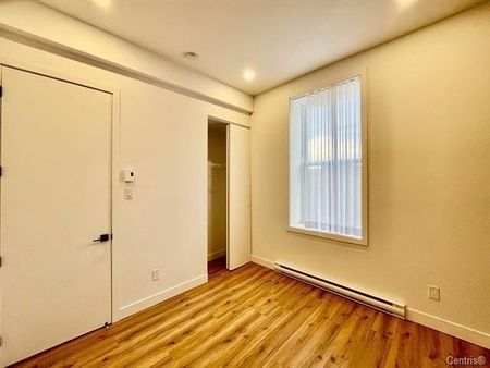 2013 Rue Wellington, #B - Photo 4