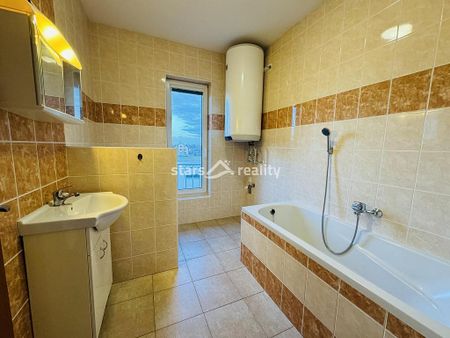 Pronájem bytu 2+kk 46 m² - Fotografie 5