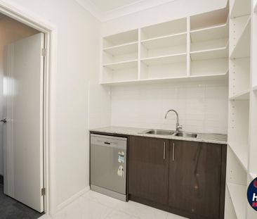 58 Ken Herde Crescent, Taylor ACT 2913 - House For Rent | Domain - Photo 6
