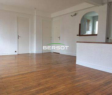Appartement T3 avec balcon - quartier St-Claude - Photo 1