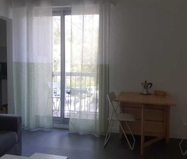Location Appartement 1 pièce 20m² NIMES 30000 - Photo 6