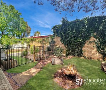 Charming Central Dubbo Home - Photo 2