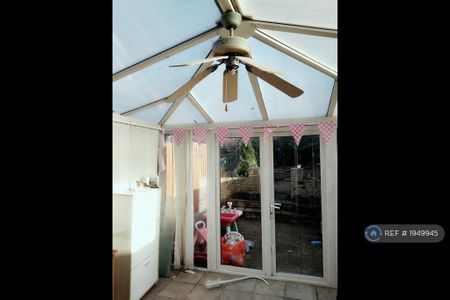 3 bedroom bungalow to rent - Photo 5