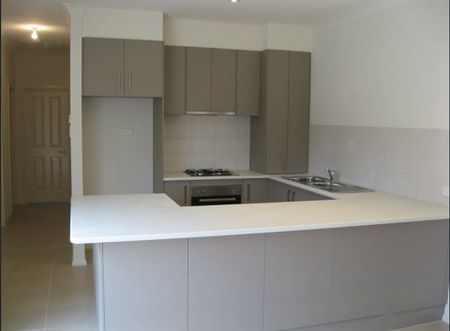 7 Cowra Avenue, Gilles Plains SA, Belconnen - Photo 4