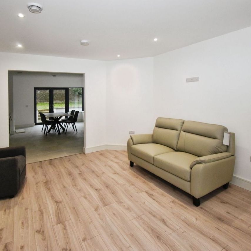 2 Cedar Grove,Bishopstown,Cork, Bishopstown, Co. Cork - Photo 1