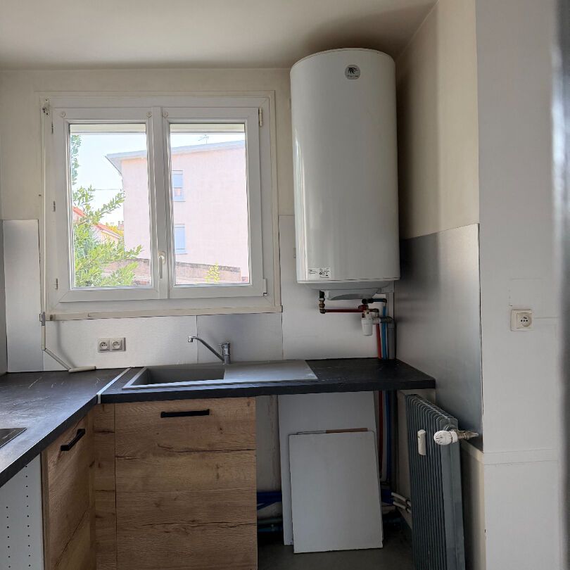 T4 - proche centre ville - Photo 1