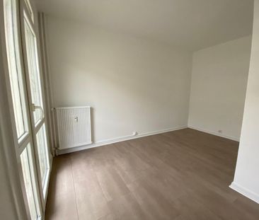 Location Appartement 4 pièces 72m² VALENCE 26000 - Photo 5