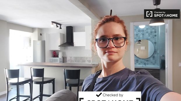 Carrer del Poeta Ben Hafadja, Valencia, Valencian Community 46009 - Photo 1