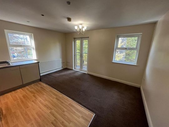 2 bedroom apartment to rent - Photo 1