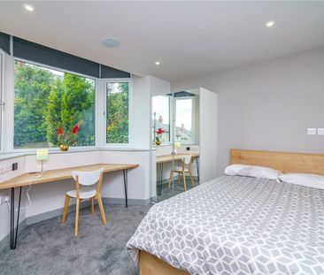 30 Malvern Road, Huddersfield, HD4 - Photo 2