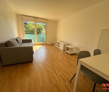 Location Appartement 2 pièces 45m² - Photo 2