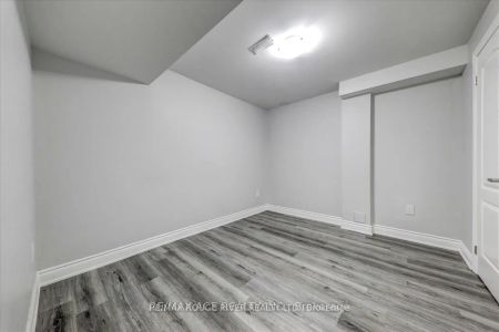 150 Thornbush Boulevard #Bsmt - Photo 5