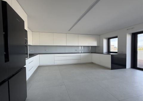 Apartamento T4