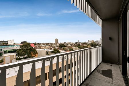 705/75 Palmerston Crescent, South Melbourne - Photo 3