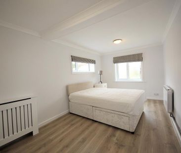 4 bedroom detached house to rent - Photo 4