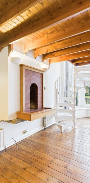 Guards Club Road, Berkshire Guards Club Road, Berkshire - Photo 1