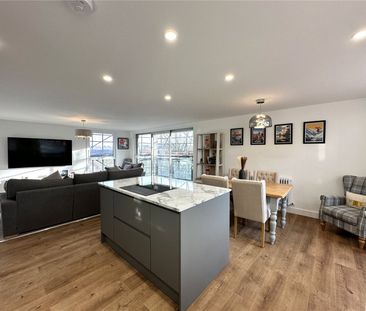 6, Lake View Court, Leeds, West Yorkshire, LS8 2TX - Photo 2