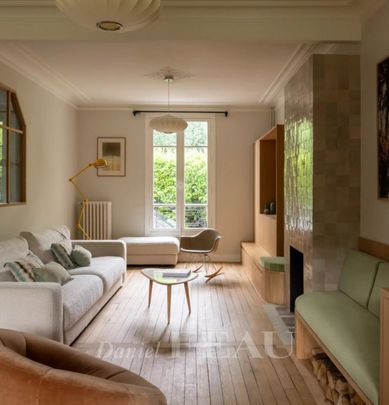 Maison • Petit Garches - Photo 1