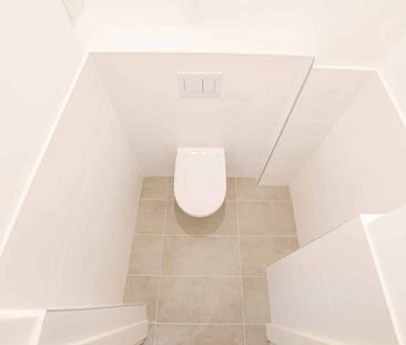 Erstbezug nach Sanierung I Charmante 2-Zimmer Altbauwohnung - Photo 2