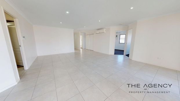 Spacious Family Living in a Quiet Gracemere Location! - Photo 1