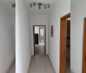 2-bedroom apartment for rent in Faro, perfect for couples - Photo 4