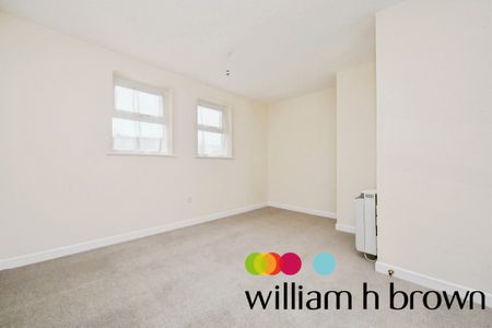 Hanbury Gardens, Colchester - Photo 5