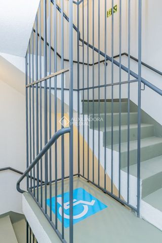 Apartamento com 2 quartos e 62m² para alugar em Auxiliadora, Porto Alegre. - Photo 2