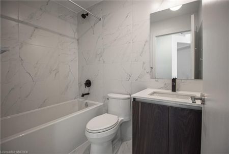 For Lease - 405 DUNDAS Street Unit# 728, Oakville, Ontario - Photo 3