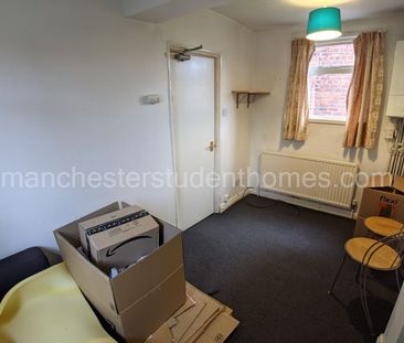 Swinton Grove, Manchester, M13 0EU - Photo 2