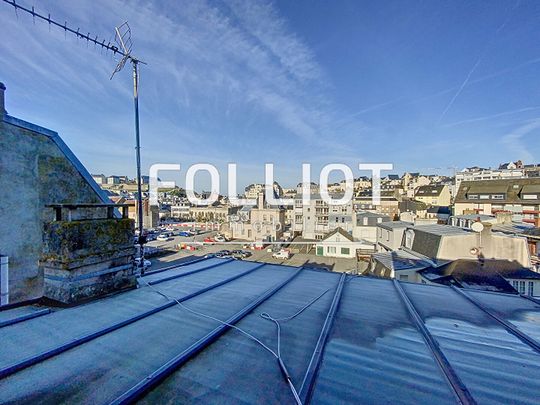 A LOUER - Appartement meublé "bail étudiant 9 mois" centre ville GRANVILLE 1 pièce 17.8 m2 - Photo 1