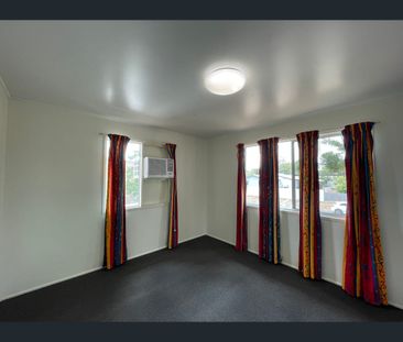 36 Melaleuca Street, Slade Point, Qld 4740 - Photo 4