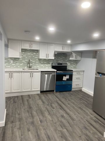 For Lease - 312 Whitmore B2 Avenue, Toronto, Ontario - Photo 3