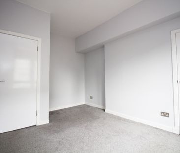 Renfield Street, Renfrew, Renfrewshire - Photo 4