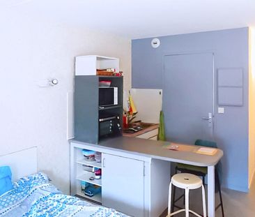 Location Appartement 1 pièce 18m² - Photo 3