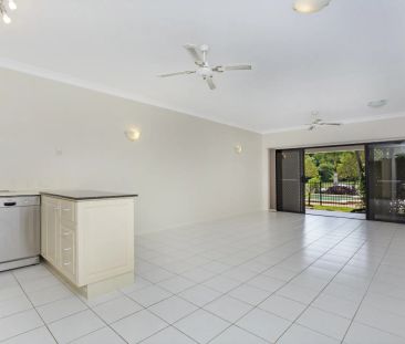 Ground floor apartment on the Esplanade - Photo 1