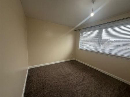 3 bedroom house to rent - Photo 3