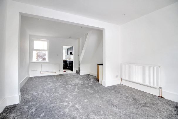 2 Bedroom House to let - Photo 1