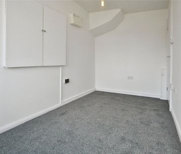 4 bedroom house to rent - Photo 4